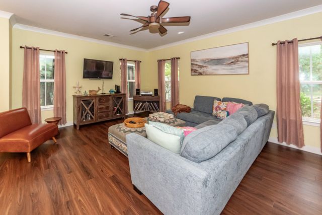 313 Grand Palm Lane, Summerville, SC 29485