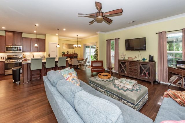 313 Grand Palm Lane, Summerville, SC 29485