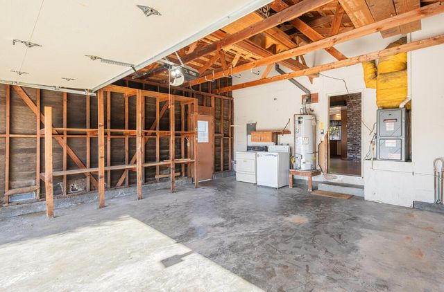 464 La Jolla Way, Salinas, CA 93901