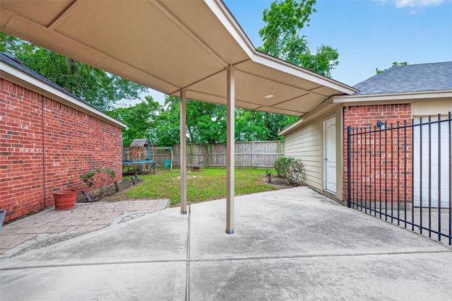 25507 Lyon Springs Court, Spring, TX 77373