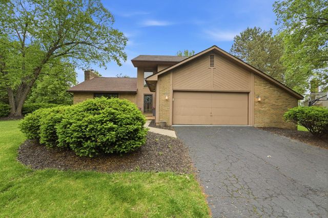 10825 Sierra Woods Circle, Plain City, OH 43064
