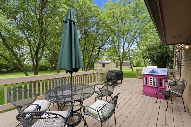 10825 Sierra Woods Circle, Plain City, OH 43064