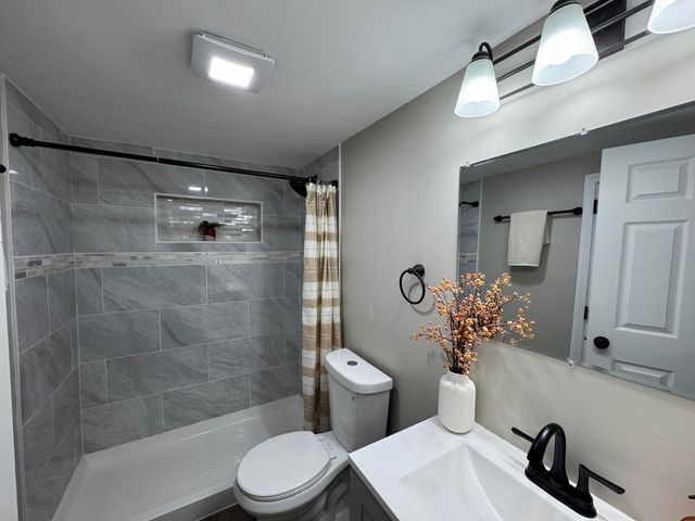 1608 Tulip Lane, Munster, IN 46321