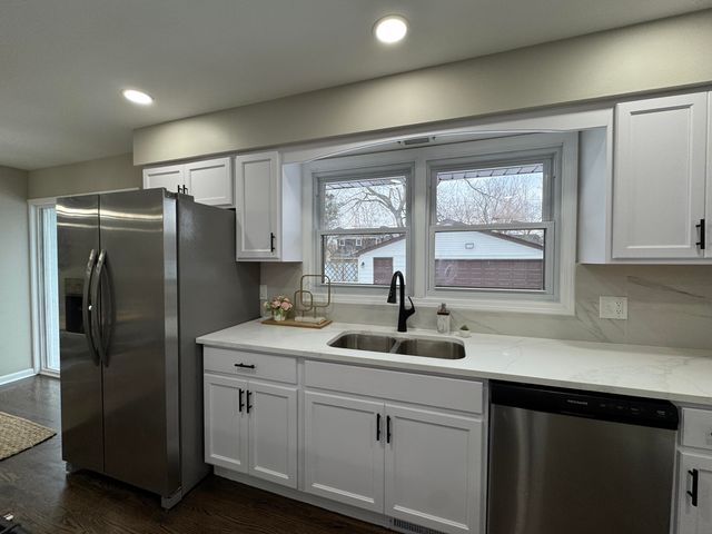 1608 Tulip Lane, Munster, IN 46321