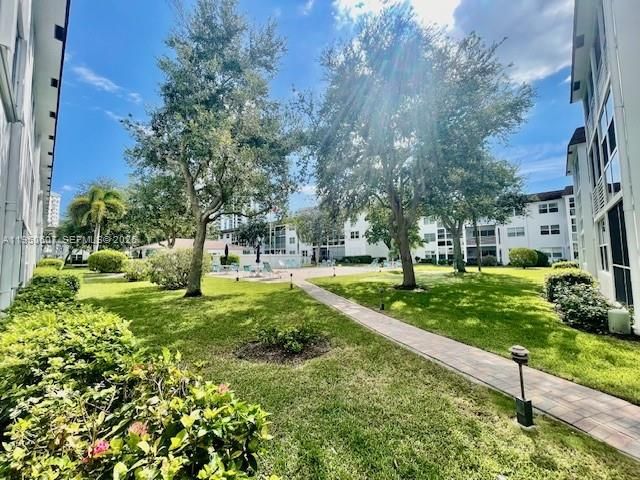 1501 S Ocean Blvd 110, Lauderdale By The Sea, FL 33062