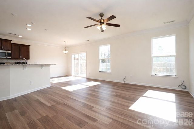 3220 Berry Creek Road, Charlotte, NC 28214