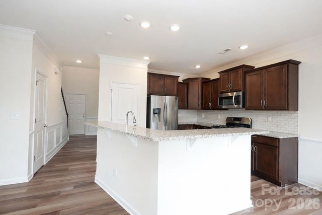 3220 Berry Creek Road, Charlotte, NC 28214