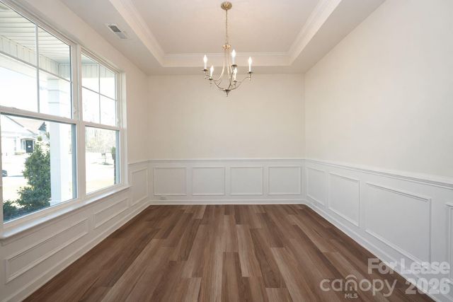 3220 Berry Creek Road, Charlotte, NC 28214