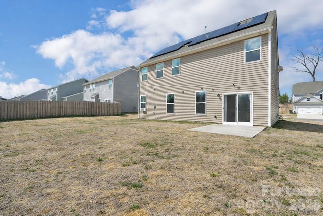 3220 Berry Creek Road, Charlotte, NC 28214