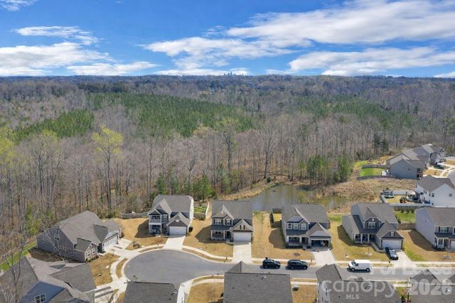 3220 Berry Creek Road, Charlotte, NC 28214