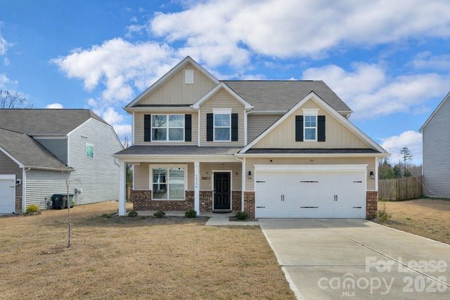 3220 Berry Creek Road, Charlotte, NC 28214