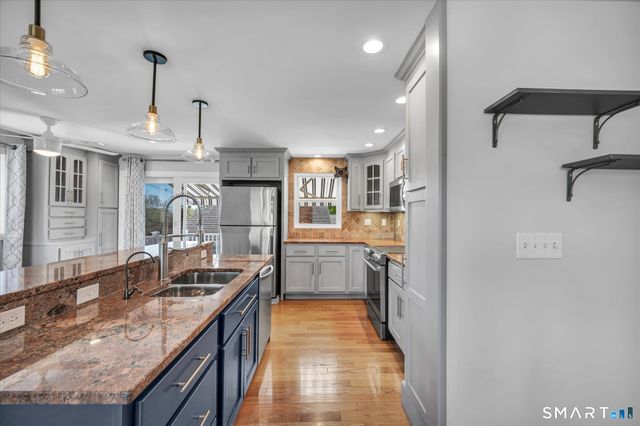 149 Cook Hill Road, Wallingford, CT 06492