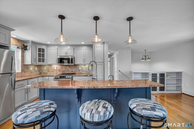 149 Cook Hill Road, Wallingford, CT 06492
