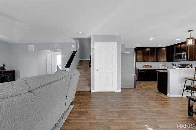 3009 Harpool Street, St Charles, MO 63301