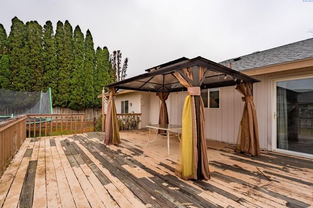 3011 S Yelm, Kennewick, WA 99337