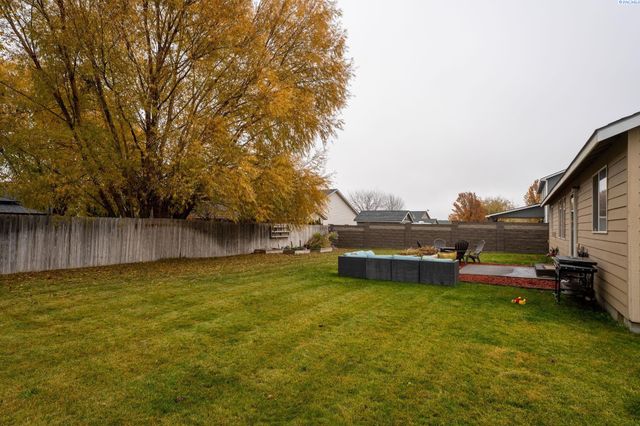3011 S Yelm, Kennewick, WA 99337
