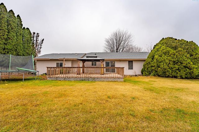 3011 S Yelm, Kennewick, WA 99337