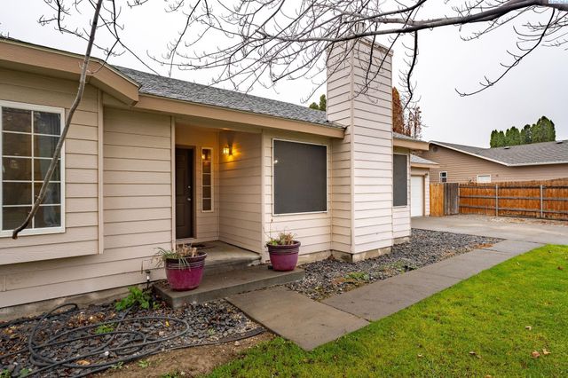 3011 S Yelm, Kennewick, WA 99337