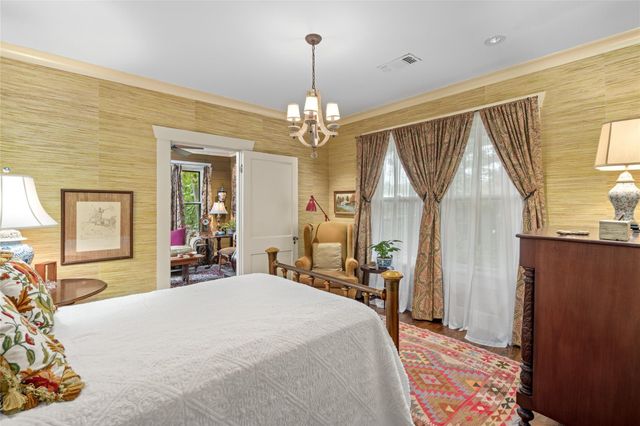 4502 Stanford Street, Houston, TX 77006