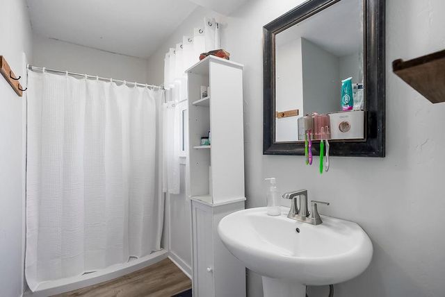 3427 E 105TH Terrace, Kansas City, MO 64137