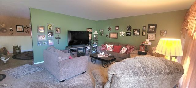 402 Keeler Drive, Marietta, OH 45750