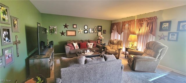 402 Keeler Drive, Marietta, OH 45750