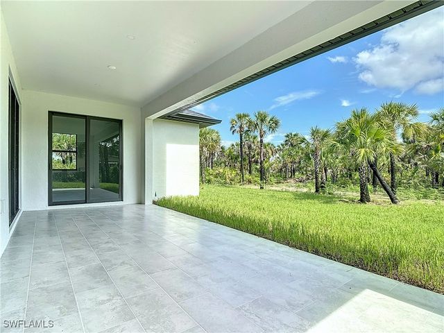 2707 36TH AVE SE, Naples, FL 34117