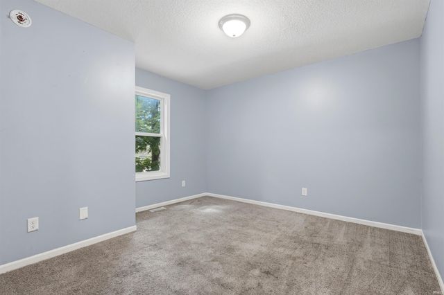 2536 Caroline Street, Fort Wayne, IN 46803