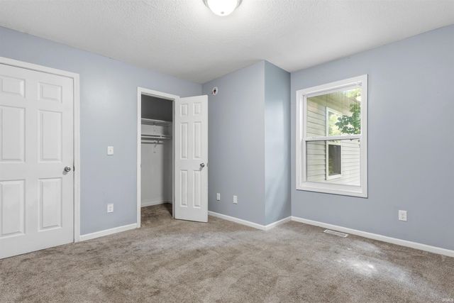 2536 Caroline Street, Fort Wayne, IN 46803