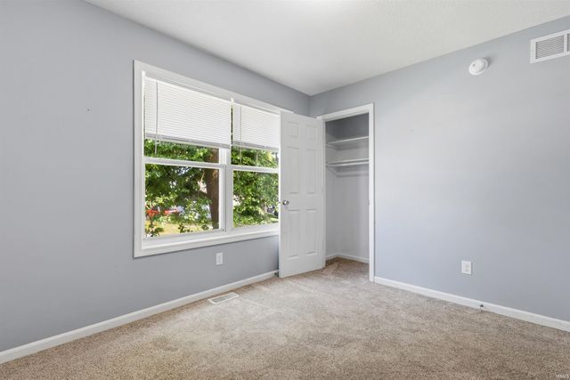 2536 Caroline Street, Fort Wayne, IN 46803