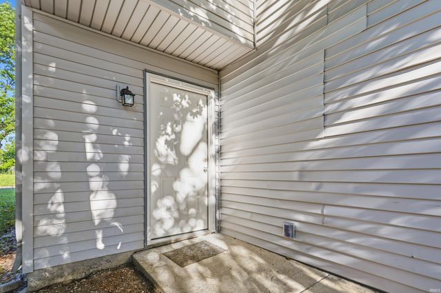 2536 Caroline Street, Fort Wayne, IN 46803