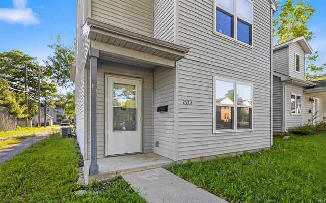 2536 Caroline Street, Fort Wayne, IN 46803