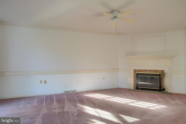 6347 STEPHENS XING, Mechanicsburg, PA 17050