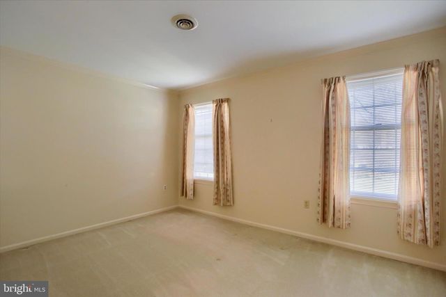 6347 STEPHENS XING, Mechanicsburg, PA 17050