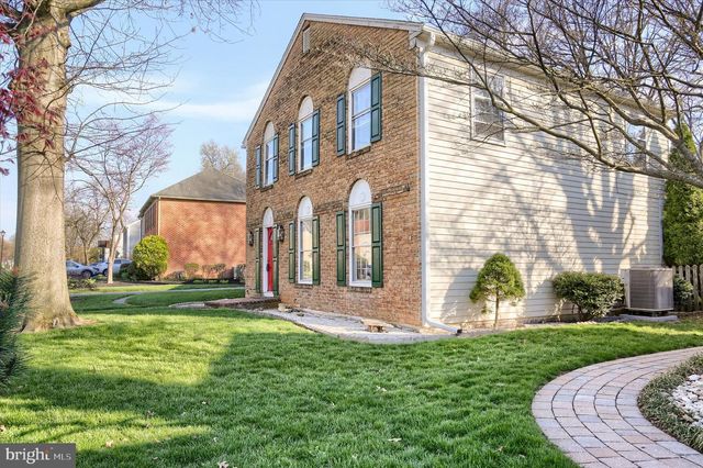 6347 STEPHENS XING, Mechanicsburg, PA 17050