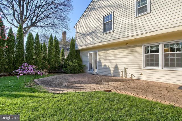6347 STEPHENS XING, Mechanicsburg, PA 17050