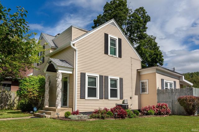 220 Goshen Avenue, Elkhart, IN 46516