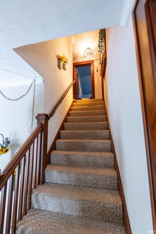 220 Goshen Avenue, Elkhart, IN 46516