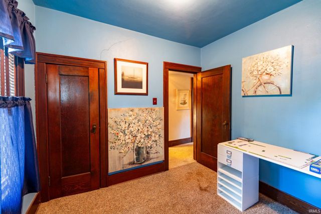 220 Goshen Avenue, Elkhart, IN 46516