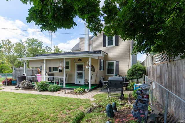220 Goshen Avenue, Elkhart, IN 46516