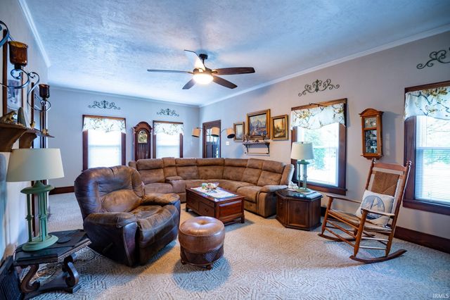 220 Goshen Avenue, Elkhart, IN 46516