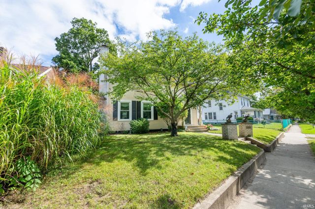 220 Goshen Avenue, Elkhart, IN 46516