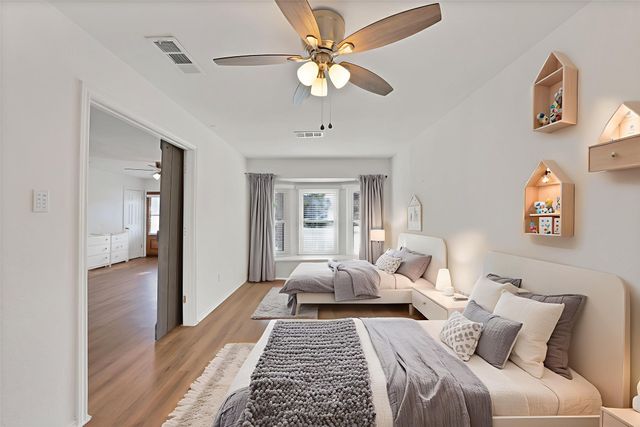 715 E Avenue F, Midlothian, TX 76065