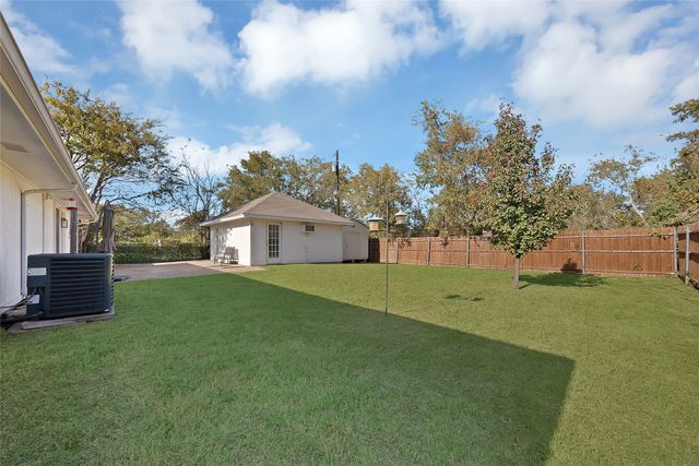 715 E Avenue F, Midlothian, TX 76065