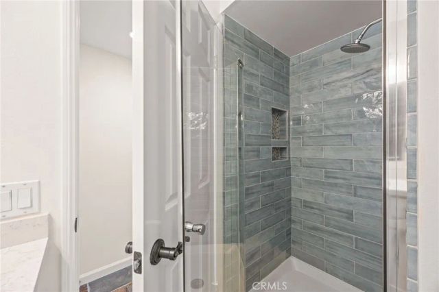 12 Mayflower, Irvine, CA 92620