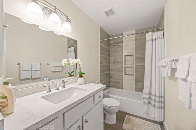 12 Mayflower, Irvine, CA 92620