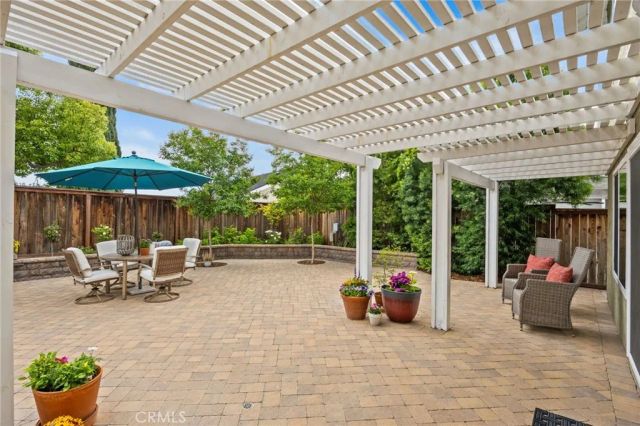 12 Mayflower, Irvine, CA 92620