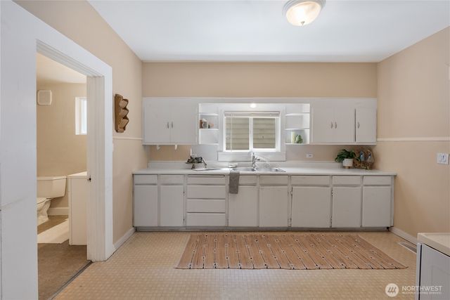 1152 Ellis Street, Bellingham, WA 98225