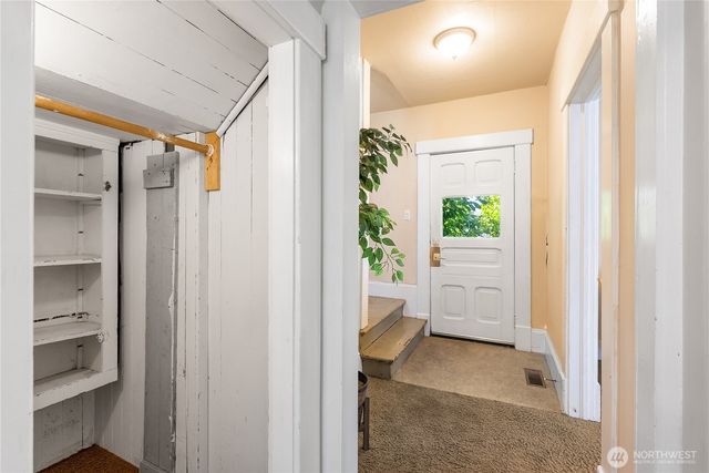 1152 Ellis Street, Bellingham, WA 98225