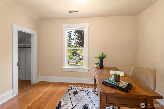 1152 Ellis Street, Bellingham, WA 98225